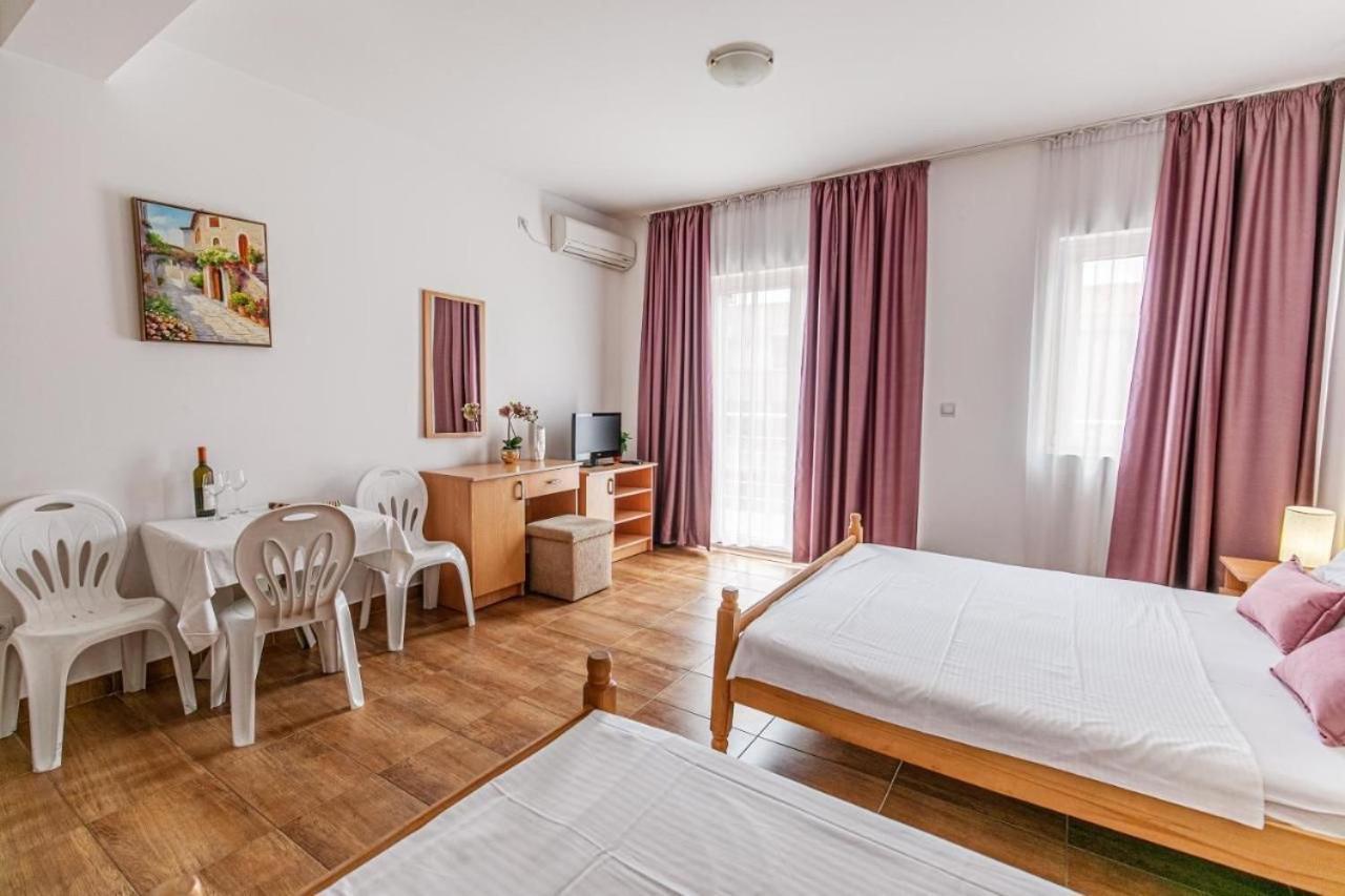 Apartmani Franeta Budva Exterior foto